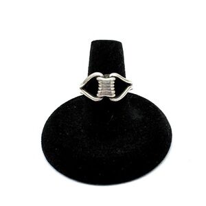 Sterling Silver Open Loop Knot Ring Size 7 1/2